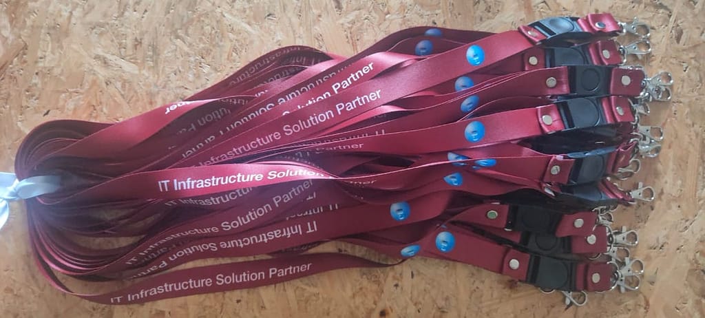 Gantungan ID Card : Bahan Lanyard Terbaik Paling Awet gantungan id card